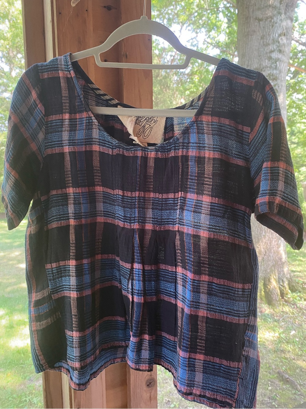 Shop Tee - River